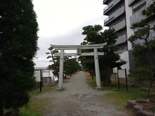 琵琶島神社の鳥居