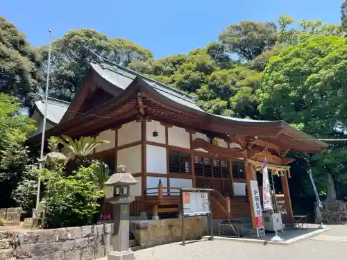阿蘇神社の{uncategorized: "未分類", other: "その他", undefined: "問題あり", building: "その他建物", grave: "お墓", sacred_gate: "鳥居", guardian: "狛犬", statue: "像", buddha: "仏像", history: "歴史", nature: "自然", garden: "庭園", animal: "動物", pagoda: "塔", temizu: "手水舎", mountain_gate: "山門・神門", sanctuary: "本殿・本堂", subordinate: "末社・摂社", art: "芸術", scenery: "景色", jizo: "地蔵", ema: "絵馬", goshuin: "御朱印", omikuji: "おみくじ", items: "授与品その他", amulet: "お守り", goshuincho: "御朱印帳", eats: "食事", festival: "お祭り", votive_dance: "神楽", shichigosan: "七五三参", wedding: "結婚式", experience: "体験その他", initially: "初詣", around: "周辺", anti_infection: "感染症対策"}