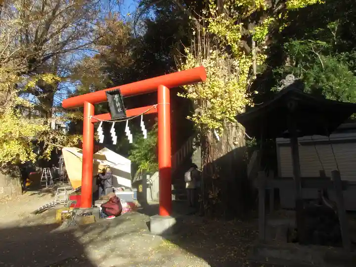 雷神社の鳥居
