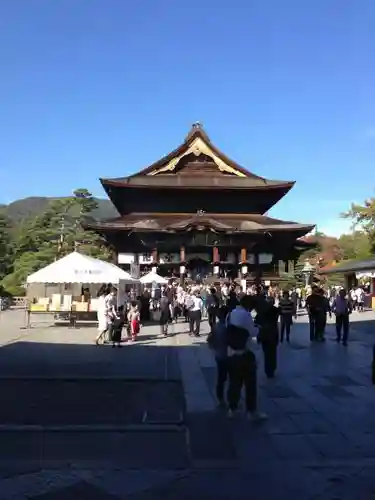 善光寺の建物その他