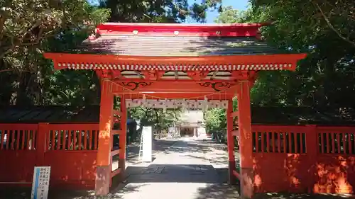 息栖神社の山門