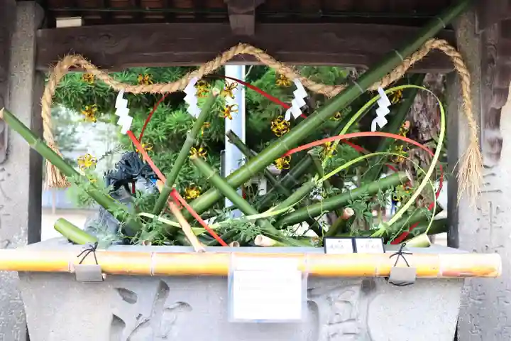 三津厳島神社の手水舎