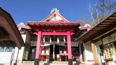 差出磯大嶽山神社 仕事と健康と厄よけの神さまの本殿・本堂