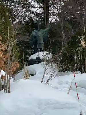 北海道神宮の像