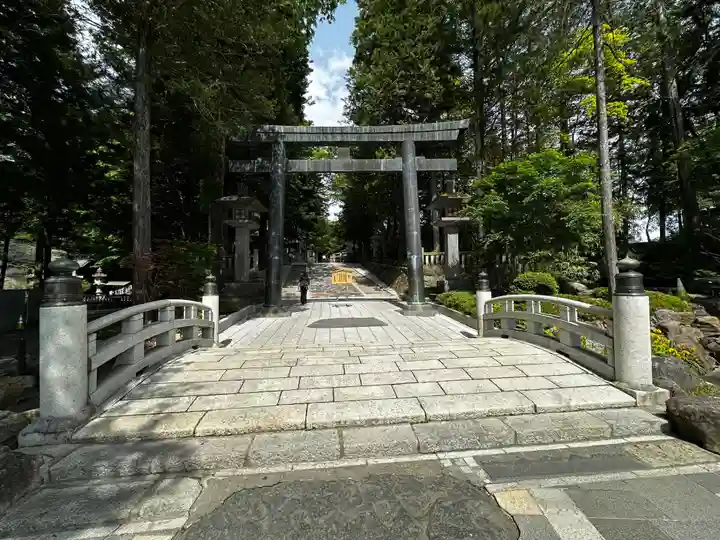諏訪大社下社秋宮(長野県)