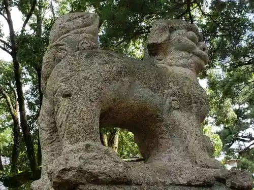 多太神社の狛犬