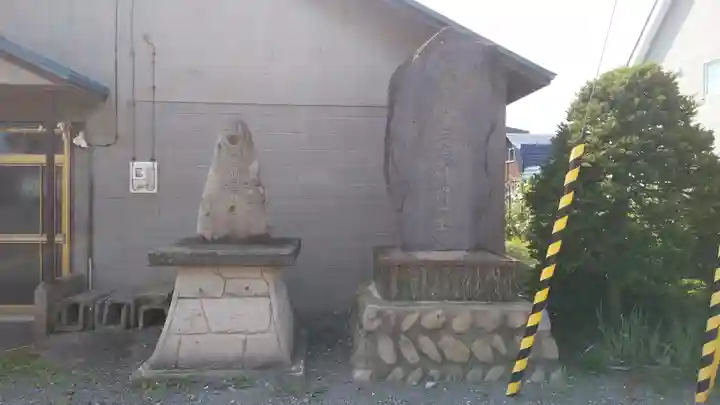 余市三吉神社の狛犬