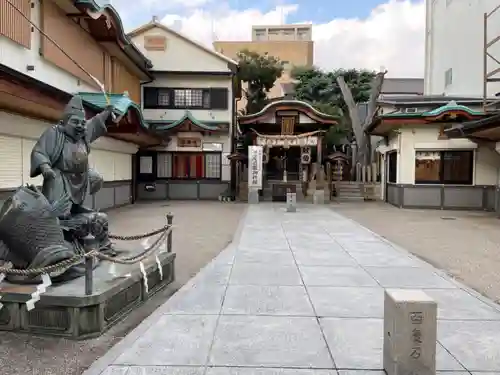 布施戎神社の像