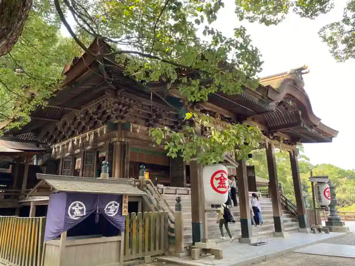 白峰神社の本殿・本堂
