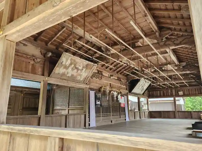 荒田神社の本殿