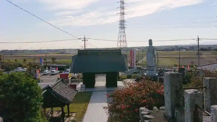 埼玉厄除け開運大師・龍泉寺(切り絵御朱印発祥の寺)の景色