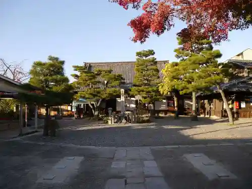 六道珍皇寺の庭園