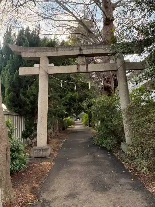 天祖若宮八幡宮の{uncategorized: "未分類", other: "その他", undefined: "問題あり", building: "その他建物", grave: "お墓", sacred_gate: "鳥居", guardian: "狛犬", statue: "像", buddha: "仏像", history: "歴史", nature: "自然", garden: "庭園", animal: "動物", pagoda: "塔", temizu: "手水舎", mountain_gate: "山門・神門", sanctuary: "本殿・本堂", subordinate: "末社・摂社", art: "芸術", scenery: "景色", jizo: "地蔵", ema: "絵馬", goshuin: "御朱印", omikuji: "おみくじ", items: "授与品その他", amulet: "お守り", goshuincho: "御朱印帳", eats: "食事", festival: "お祭り", votive_dance: "神楽", shichigosan: "七五三参", wedding: "結婚式", experience: "体験その他", initially: "初詣", around: "周辺", anti_infection: "感染症対策"}