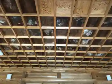 天山社の本殿・本堂