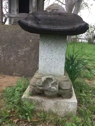 水神神社の像