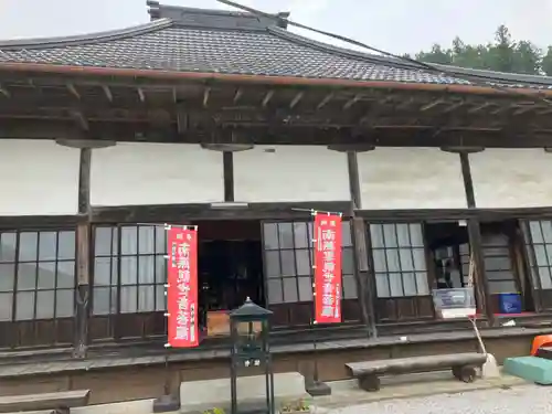 大忠院の本殿・本堂