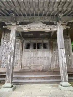 鳳来寺の本殿・本堂