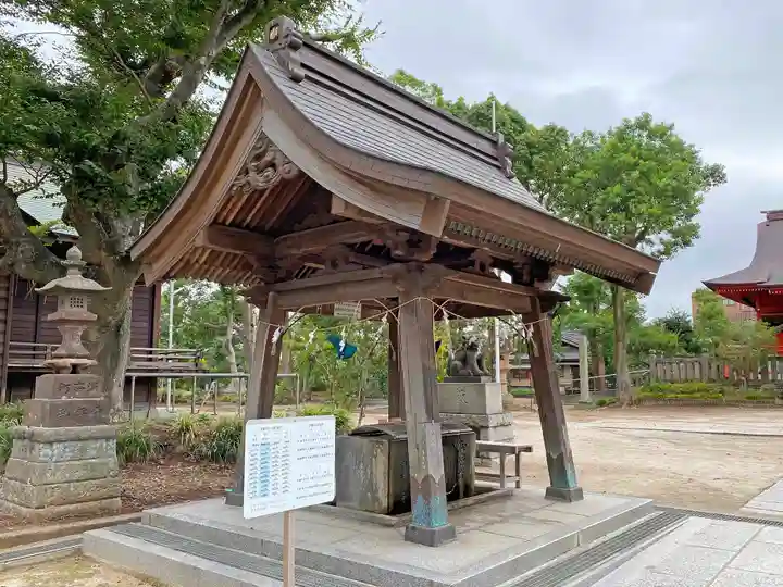 飯香岡八幡宮の手水舎