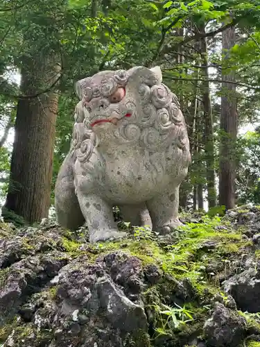 富士山東口本宮 冨士浅間神社の狛犬