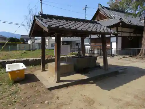 美和神社の手水舎