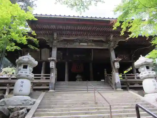 華厳寺の本殿