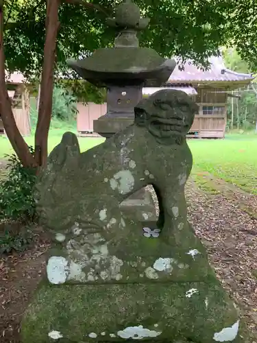 坂本神社の狛犬