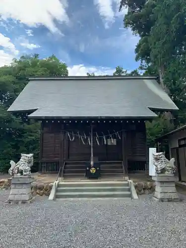 桂川神社の本殿