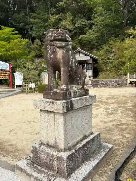 尾長天満宮の{uncategorized: "未分類", other: "その他", undefined: "問題あり", building: "その他建物", grave: "お墓", sacred_gate: "鳥居", guardian: "狛犬", statue: "像", buddha: "仏像", history: "歴史", nature: "自然", garden: "庭園", animal: "動物", pagoda: "塔", temizu: "手水舎", mountain_gate: "山門・神門", sanctuary: "本殿・本堂", subordinate: "末社・摂社", art: "芸術", scenery: "景色", jizo: "地蔵", ema: "絵馬", goshuin: "御朱印", omikuji: "おみくじ", items: "授与品その他", amulet: "お守り", goshuincho: "御朱印帳", eats: "食事", festival: "お祭り", votive_dance: "神楽", shichigosan: "七五三参", wedding: "結婚式", experience: "体験その他", initially: "初詣", around: "周辺", anti_infection: "感染症対策"}