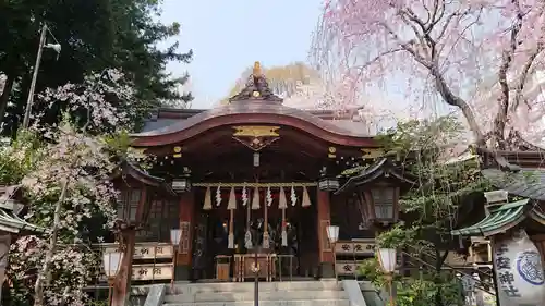 子安神社の本殿