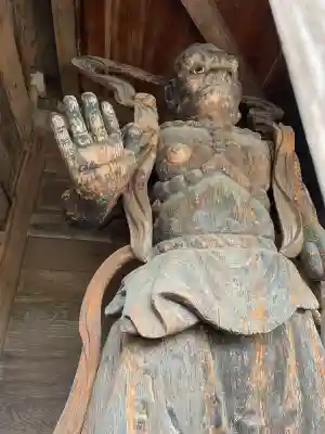 本覚寺の{uncategorized: "未分類", other: "その他", undefined: "問題あり", building: "その他建物", grave: "お墓", sacred_gate: "鳥居", guardian: "狛犬", statue: "像", buddha: "仏像", history: "歴史", nature: "自然", garden: "庭園", animal: "動物", pagoda: "塔", temizu: "手水舎", mountain_gate: "山門・神門", sanctuary: "本殿・本堂", subordinate: "末社・摂社", art: "芸術", scenery: "景色", jizo: "地蔵", ema: "絵馬", goshuin: "御朱印", omikuji: "おみくじ", items: "授与品その他", amulet: "お守り", goshuincho: "御朱印帳", eats: "食事", festival: "お祭り", votive_dance: "神楽", shichigosan: "七五三参", wedding: "結婚式", experience: "体験その他", initially: "初詣", around: "周辺", anti_infection: "感染症対策"}