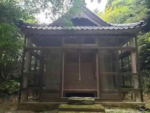 上堂神社の本殿・本堂