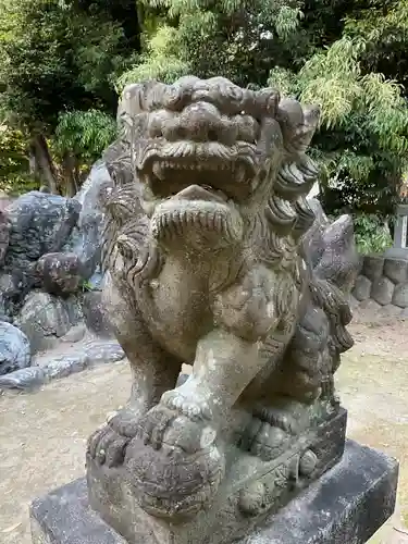 三明神社の狛犬