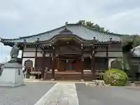 本應寺の{uncategorized: "未分類", other: "その他", undefined: "問題あり", building: "その他建物", grave: "お墓", sacred_gate: "鳥居", guardian: "狛犬", statue: "像", buddha: "仏像", history: "歴史", nature: "自然", garden: "庭園", animal: "動物", pagoda: "塔", temizu: "手水舎", mountain_gate: "山門・神門", sanctuary: "本殿・本堂", subordinate: "末社・摂社", art: "芸術", scenery: "景色", jizo: "地蔵", ema: "絵馬", goshuin: "御朱印", omikuji: "おみくじ", items: "授与品その他", amulet: "お守り", goshuincho: "御朱印帳", eats: "食事", festival: "お祭り", votive_dance: "神楽", shichigosan: "七五三参", wedding: "結婚式", experience: "体験その他", initially: "初詣", around: "周辺", anti_infection: "感染症対策"}