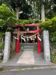 新屋山神社(山梨県)