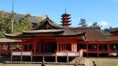 厳島神社(広島県)