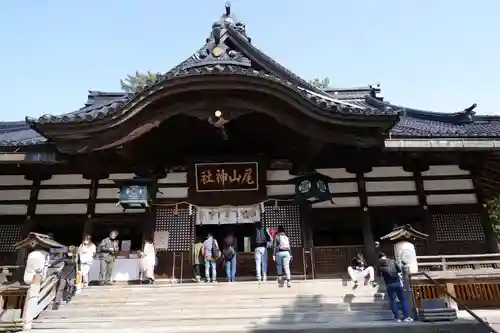 尾山神社の本殿