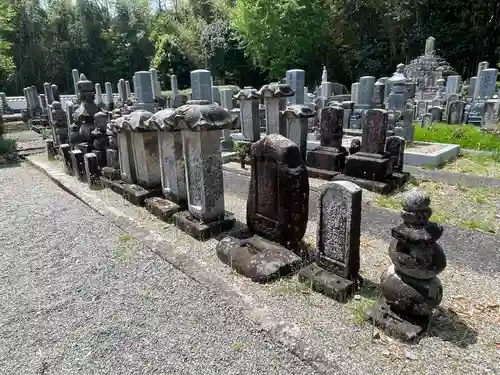唯称寺(滋賀県)
