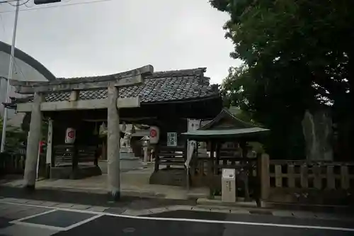 阿羅波比神社の鳥居