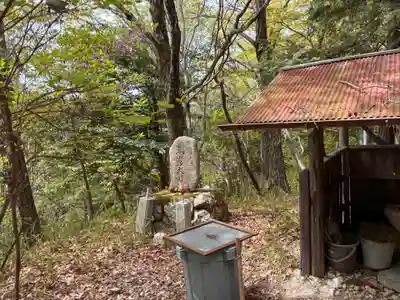 丸山稲荷神社奥社のその他建物