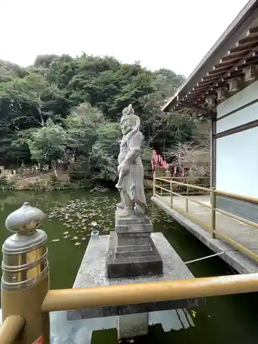 平山観音院の像