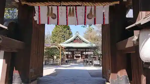 白峯神宮の山門・神門
