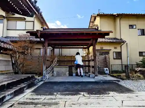 真通寺の手水舎