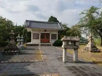 八幡社の本殿・本堂