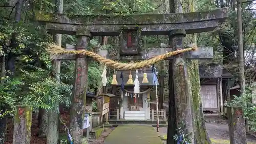 横倉神社の末社・摂社