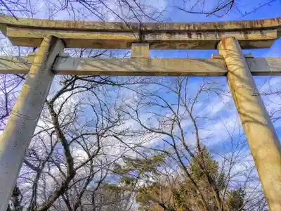 布袋神社(忠魂社)の鳥居