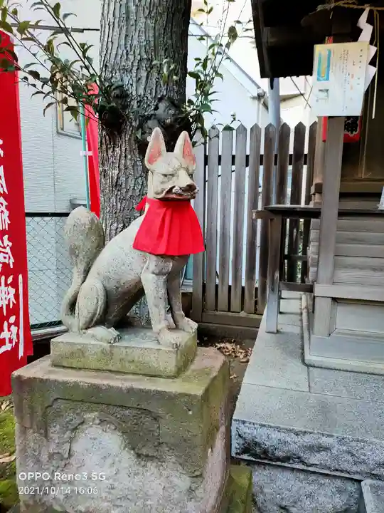 池尻稲荷神社の狛犬