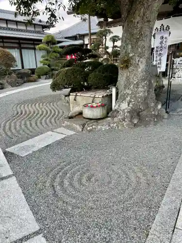 多聞寺の庭園