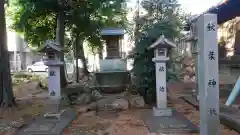 神明神社の末社