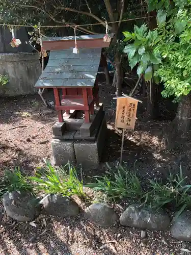 今市報徳二宮神社の末社