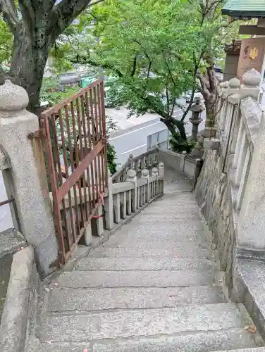 高津宮の{uncategorized: "未分類", other: "その他", undefined: "問題あり", building: "その他建物", grave: "お墓", sacred_gate: "鳥居", guardian: "狛犬", statue: "像", buddha: "仏像", history: "歴史", nature: "自然", garden: "庭園", animal: "動物", pagoda: "塔", temizu: "手水舎", mountain_gate: "山門・神門", sanctuary: "本殿・本堂", subordinate: "末社・摂社", art: "芸術", scenery: "景色", jizo: "地蔵", ema: "絵馬", goshuin: "御朱印", omikuji: "おみくじ", items: "授与品その他", amulet: "お守り", goshuincho: "御朱印帳", eats: "食事", festival: "お祭り", votive_dance: "神楽", shichigosan: "七五三参", wedding: "結婚式", experience: "体験その他", initially: "初詣", around: "周辺", anti_infection: "感染症対策"}